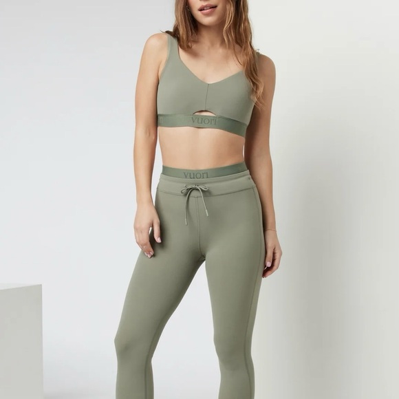 Vuori Elevate Daily Bra - Fern - Picture 3 of 7